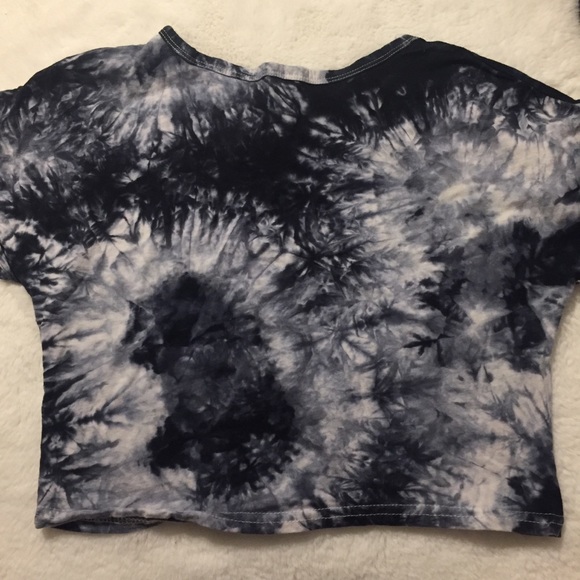 SHEIN “Happy” Cropped T Shirt NWOT - Picture 2 of 3